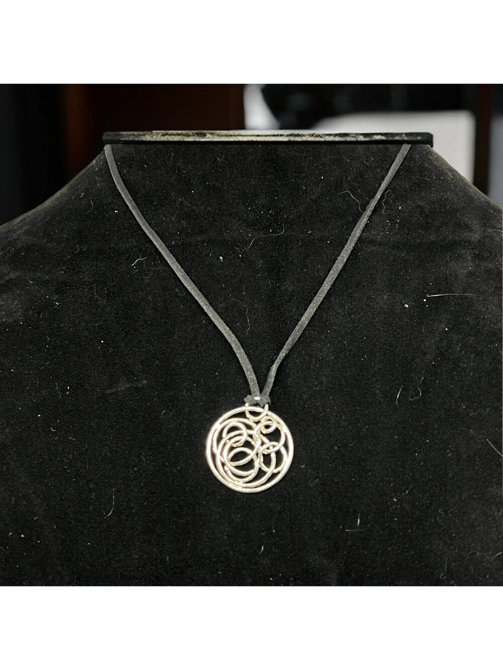 Lia Sophia NWT Black & Silver Pendant Necklace – 21" Chain, 1" Pendant
